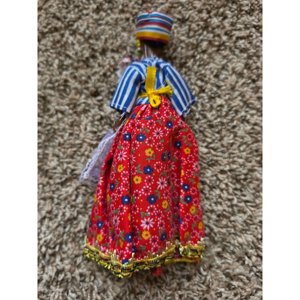 Vintage Rexard Miss St Maarten‎ West Indies Collectors Costume Doll Souvenir Box